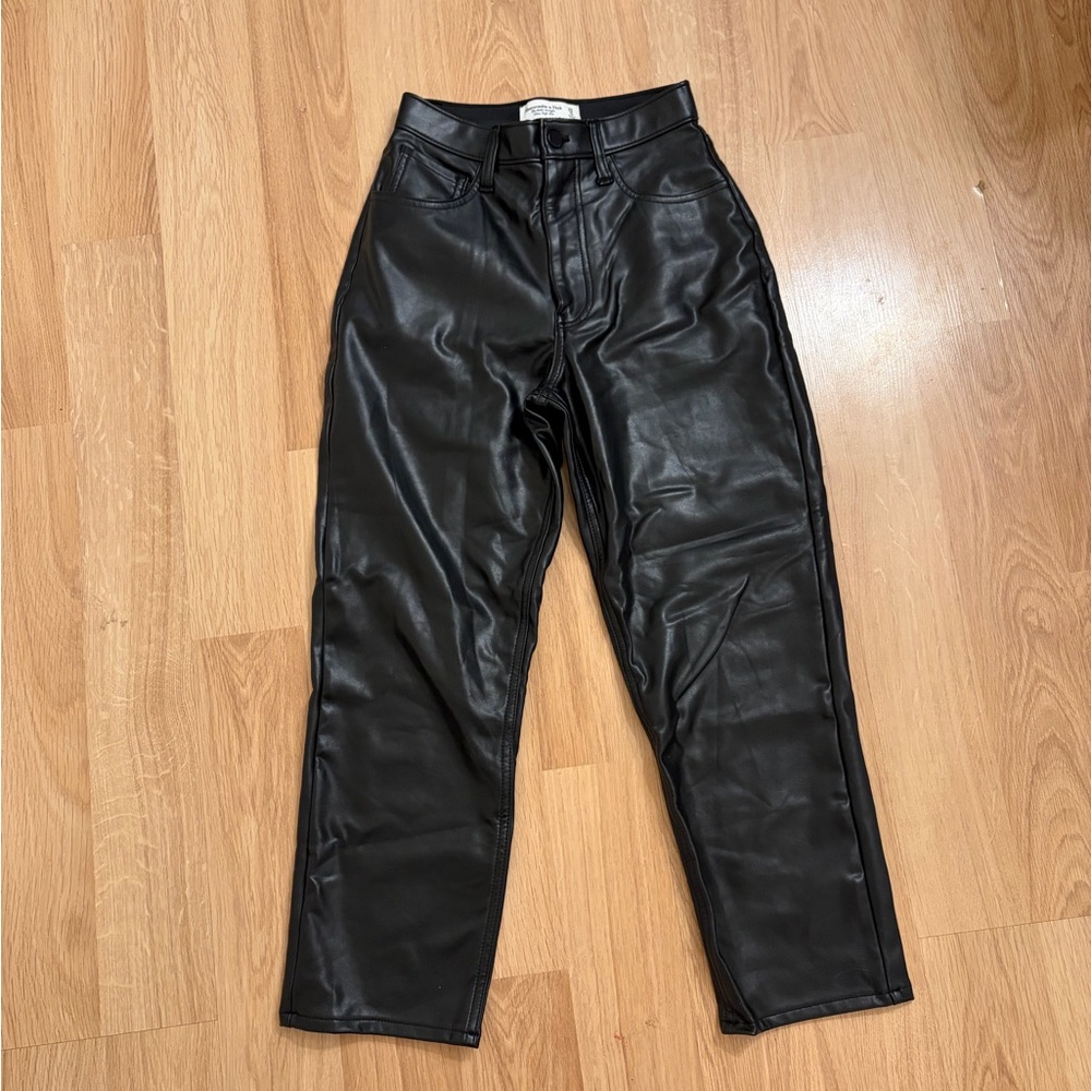 Abercrombie Ankle Straight Ultra High Rise Pants